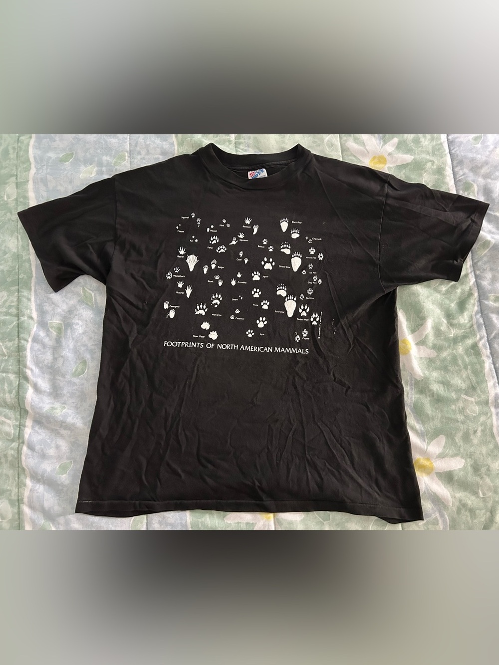 Footprints of North American Mammals Hanes Beefy-T XL Shirt 1990 Liberty Graphic